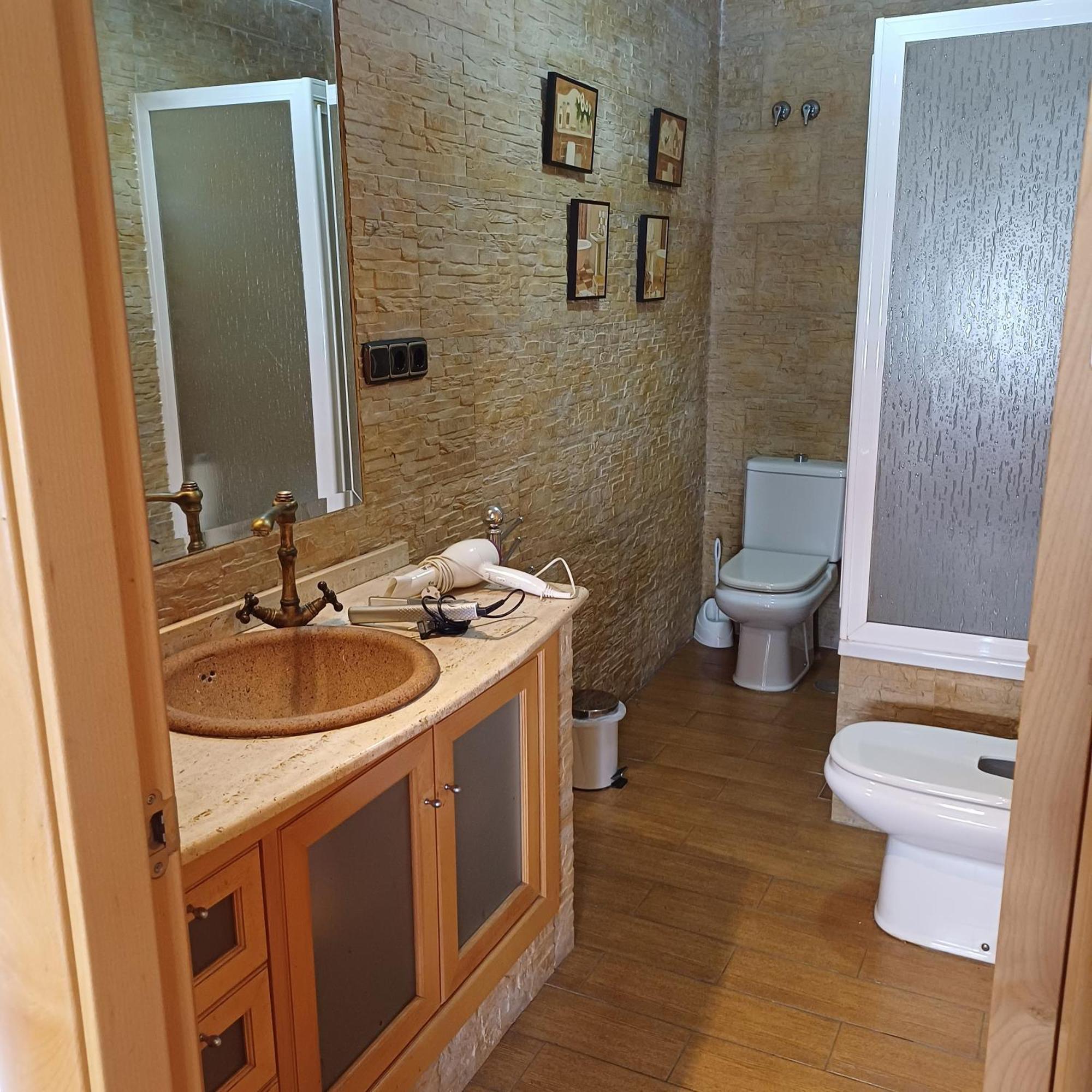 Piso Compartido Con Habitaciones Independientes Марасена Экстерьер фото