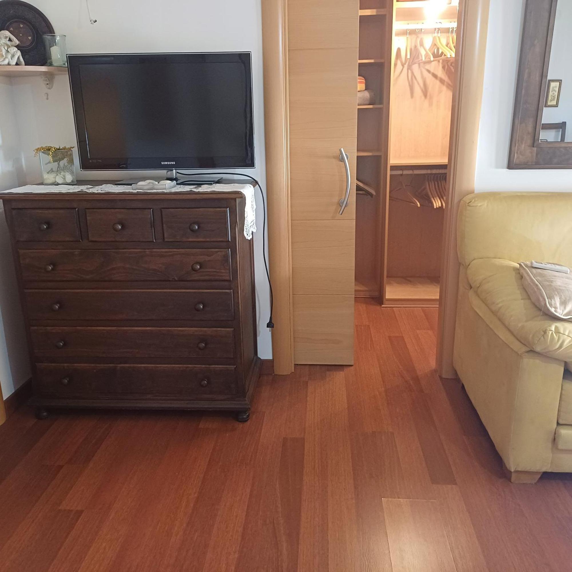 Piso Compartido Con Habitaciones Independientes Марасена Экстерьер фото
